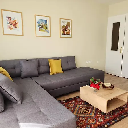 Appartamento Ben's Apartment-city Center