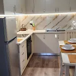 Ben's Apartment-city Center *