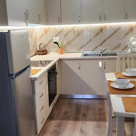 Ben's Apartment-city Center * Tiran